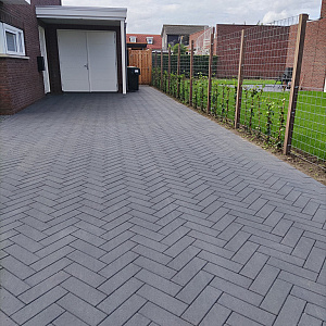Patio Longstone 31.5x10.5x7 Black TOP